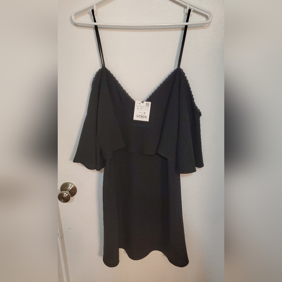 Zara Dress - Picture 1 of 4